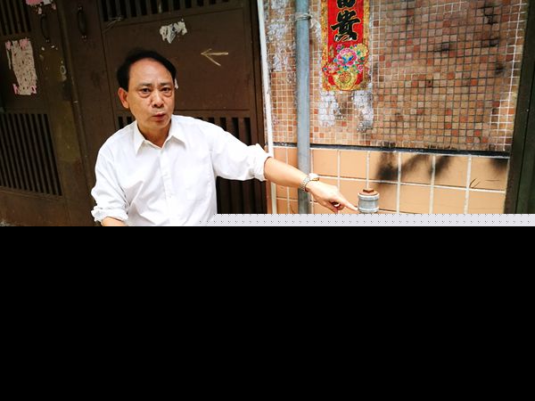 福州一小区频繁断水，水龙头流出的自来水浑浊