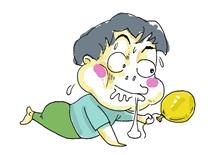 闽侯：3岁姐姐“喂”气球 男婴险窒息