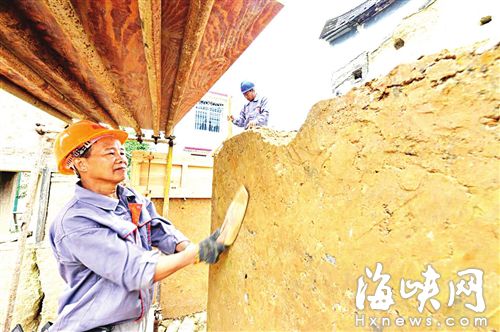 “千拍万打”修古厝 闽清宏琳厝将在2019年“重生”