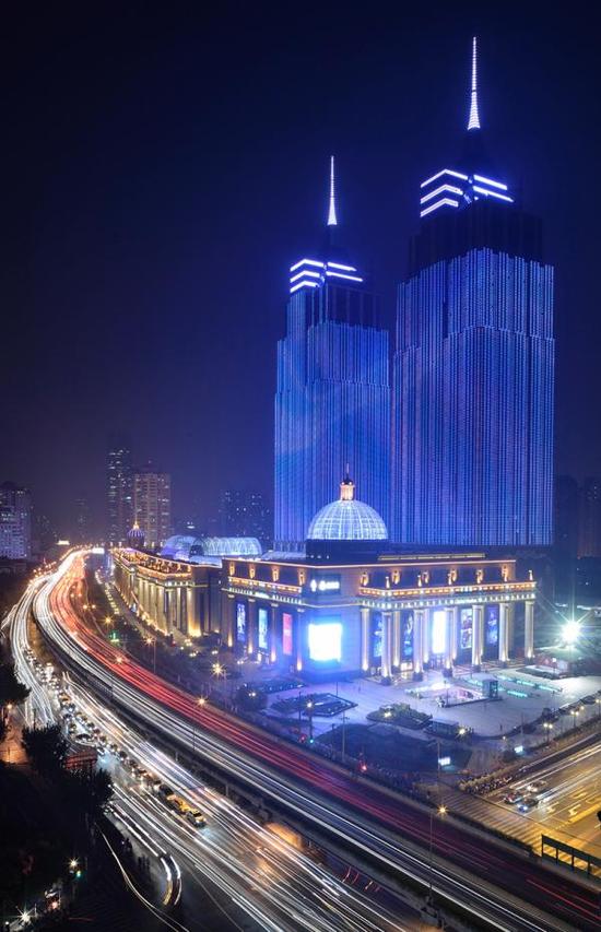 微信公众号称上海环球港“风水犯煞”  被诉索赔百万