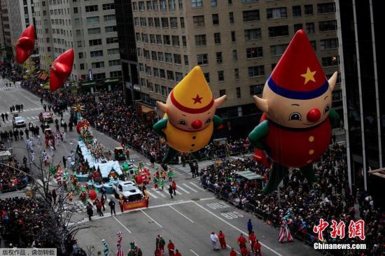 纽约感恩节游行热闹非凡：有京剧熊猫等中国元素