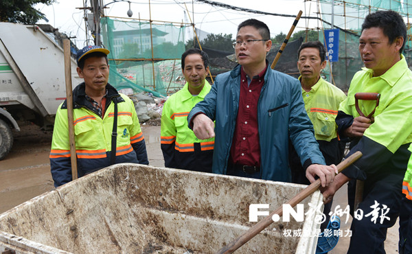 福州市环卫处卫生科科长吴瑞平：22年守护城市洁净