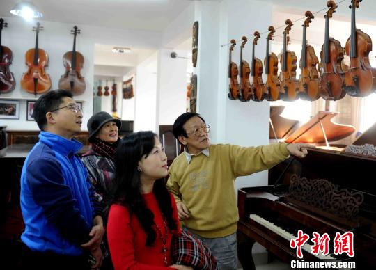 七旬老人办乐器博物馆：&ldquo;生命不息，制琴不止&rdquo;
