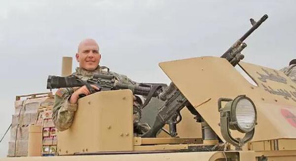 美国大兵詹姆士·布塞尔的伊拉克战争故事 用跑步干掉战后创伤