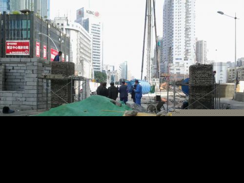 追踪：福州古田路燃气管破裂 上万户居民用不上燃气
