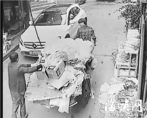 福清石门村环卫工劝阻工人乱扔垃圾遭殴打