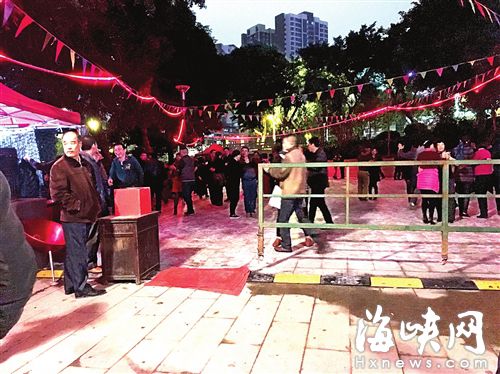 福州光明港公园现收费舞厅 将予以取缔