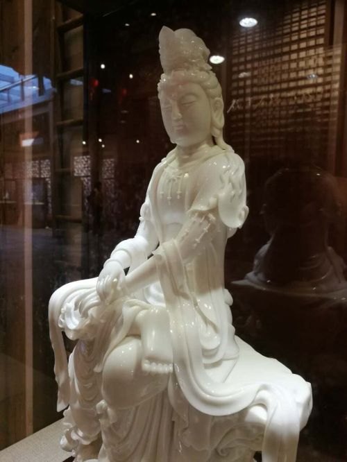 李甲栈陶瓷作品