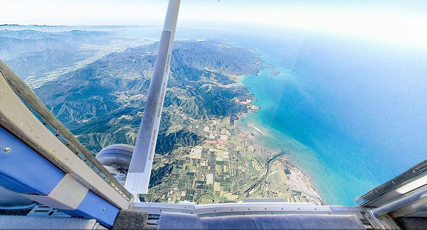 酷！谷歌街景首创高空跳伞全景体验
