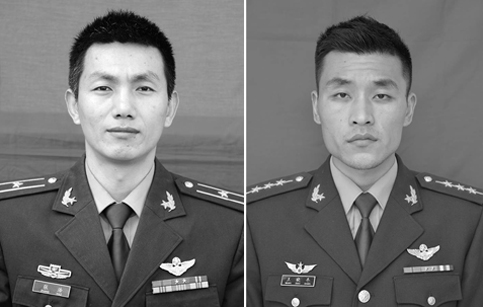 驻闽陆航某团一架直升机坠毁 2名牺牲飞行员被批准为烈士