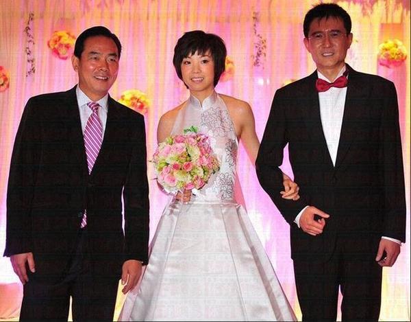 张怡宁老公徐威个人资料 身价千万的她为何要嫁给大20岁的老头（2）