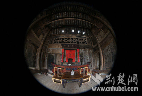 老宅全是金丝楠木价值8亿 老屋有400年历史至今完好无损