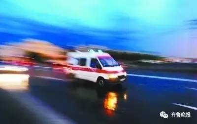 私家车故意刹车阻救护车视频曝光 患者身亡私家车主需要负责吗
