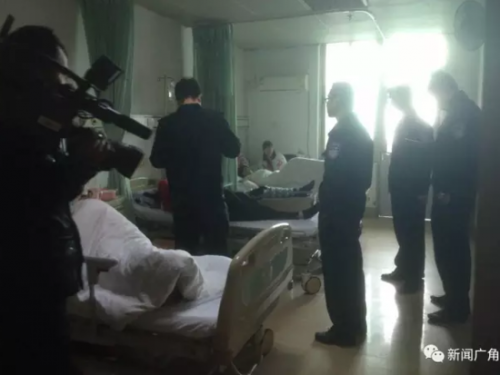 突发！泉州校车和货车相撞 多名学生受伤