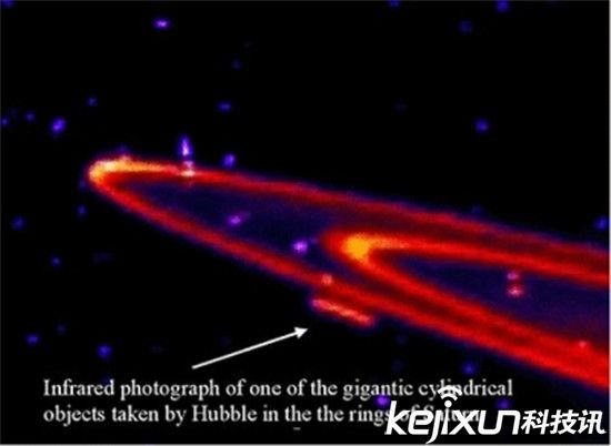 NASA也恐惧了：土星惊现超大外星飞船长达5万公里！