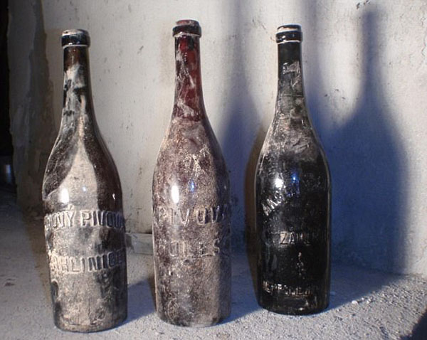 捷克一啤酒厂发现百年历史啤酒 口味非常奇葩