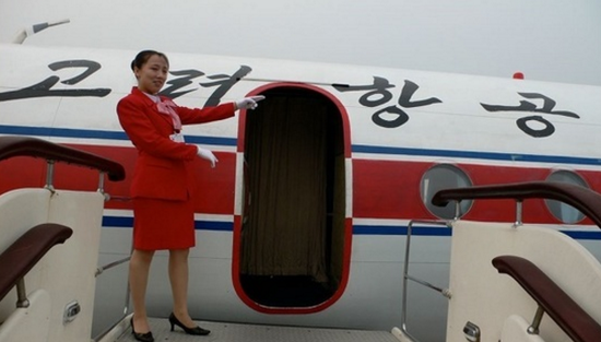 朝鲜空姐新版制服 颜值爆表上演制服诱惑 