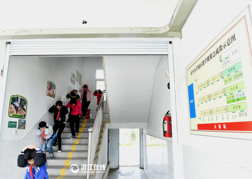 杭州地震最新消息：无人员伤亡报告 学校组织应急演练