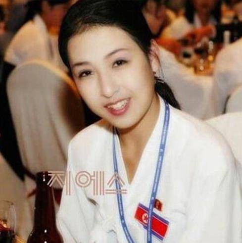 朝鲜最新消息 金正恩钦点：朝鲜五大国宝级美女亮相 颜值逆天了！