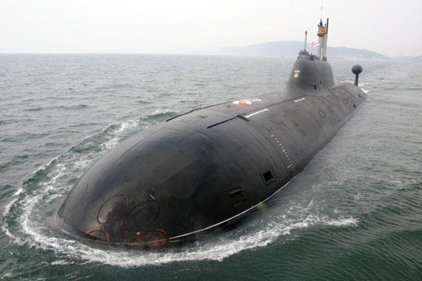 中国核潜艇工厂罕见曝光 生产最新型核动力潜艇（2）
