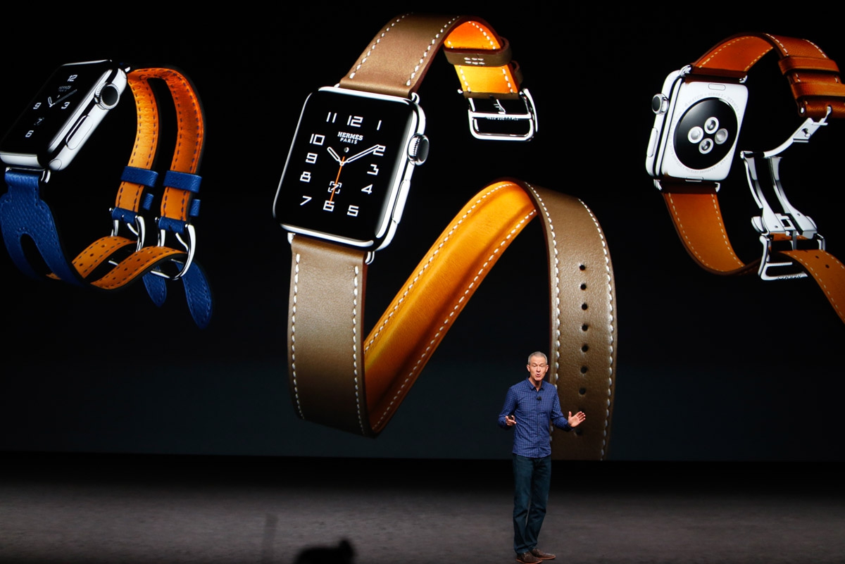 苹果推耐克限量版Apple Watch 定制表盘熊猫表带