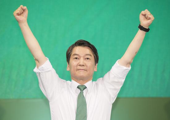 韩国总统热门候选人安哲秀被指效仿奥巴马