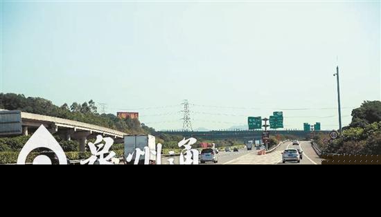 今明仍是出行高峰 司机上高速务必减速慢行