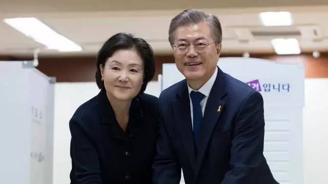 韩国大选最新消息 选票最长、朴槿惠弃票 韩大选中鲜为人知的细节