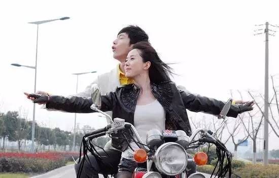 和唐嫣一起抢老公的颜丹晨是谁？苏有朋愿意为她结婚？（2）