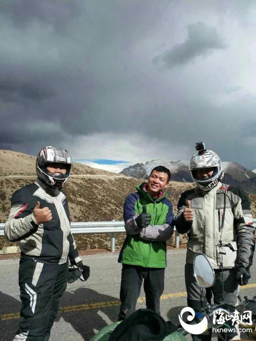 21岁小伙骑摩托历时两月跨越14省 他说只为挑战自己