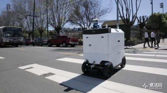 旧金山送货机器人无权过马路