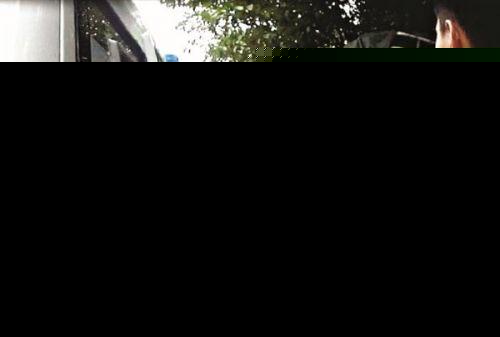 泉州一孕妇路边临盆自己接生产女 幸母女平安