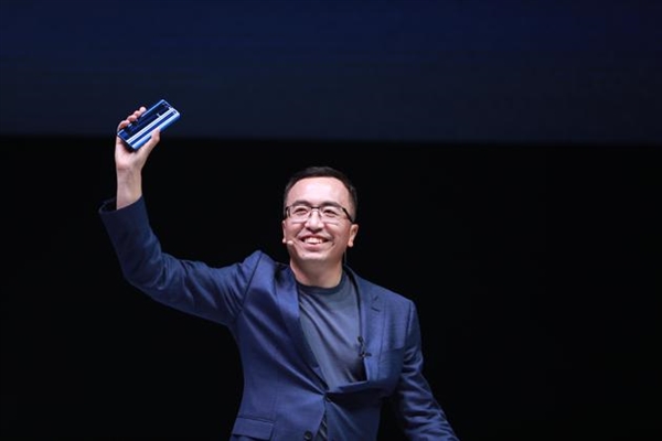 总裁赵明：荣耀销量已超小米/魅族 夺互联网手机第一品牌