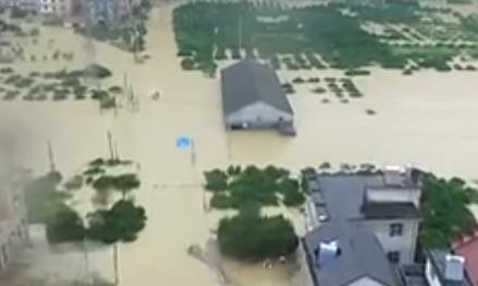 浙江衢州强降雨 多个乡镇被淹
