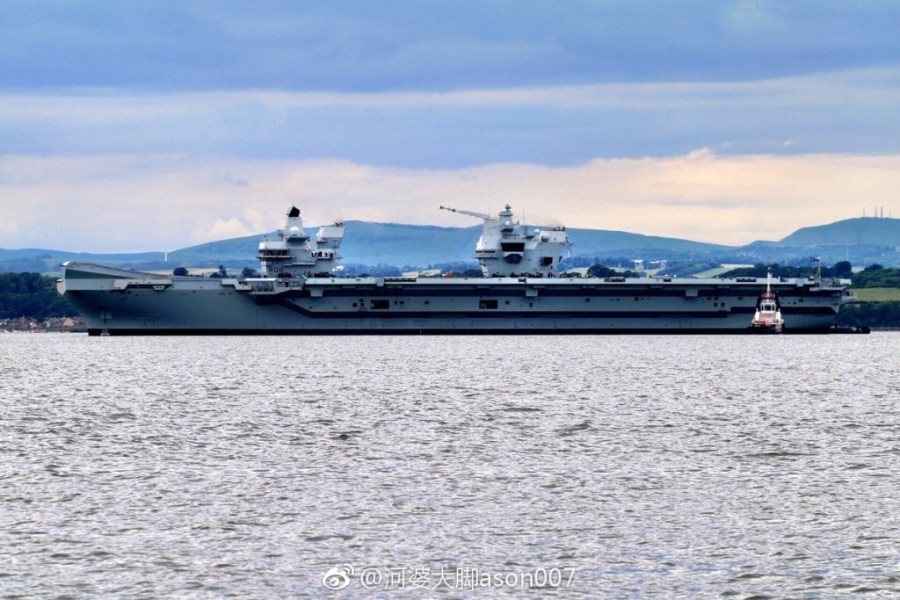 英国最新“伊丽莎白女王”号航母首次试航 耗资78亿欧元（2）