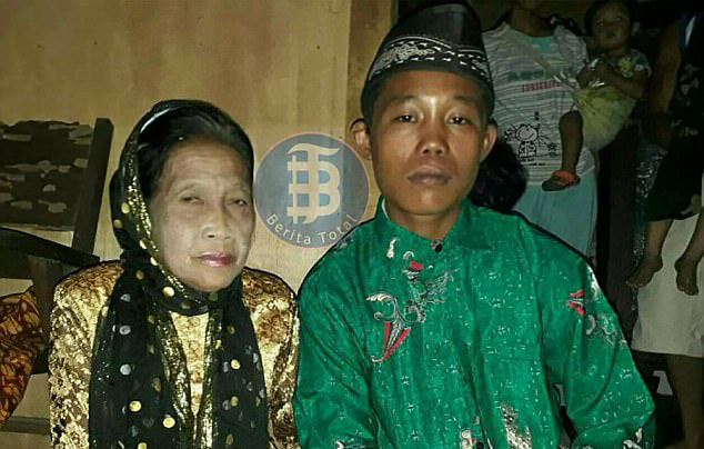 印尼年仅16岁小伙同71岁老太太喜结连理
