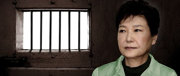 朴槿惠近期情况 朴槿惠狱中行为异常被疑装疯