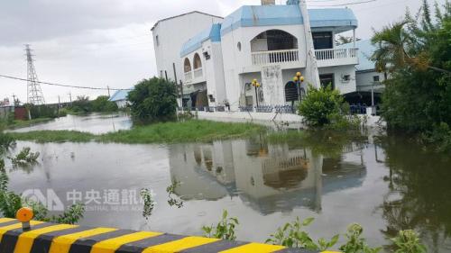 双台风纳沙海棠致台湾1人失踪131人受伤 203处淹水待处理