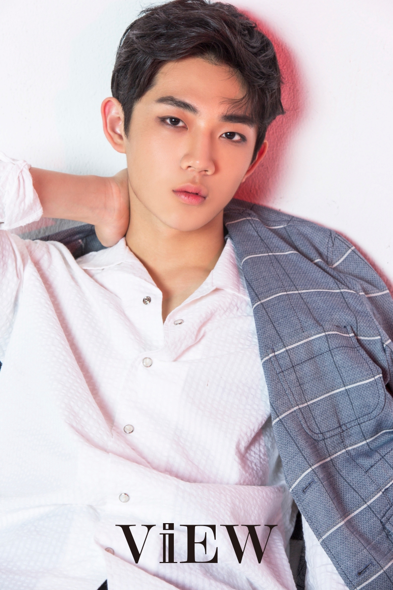 《Produce101》第二季安炯燮曾受打击想放弃梦想 得到李硕熏安慰
