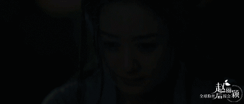 女星哭戏：李沁基本一次过演技吓人，唐嫣哭的太阳穴都爆青筋