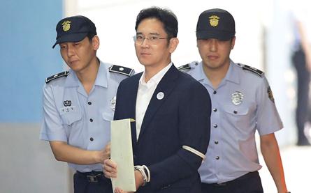 李在镕案近况 韩法院认为李在镕为接班三星贿赂朴槿惠 一审判5年