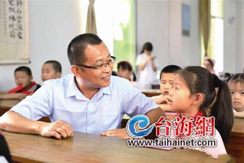 17年捐260多万元 漳州农民候选“中国好人榜” 
