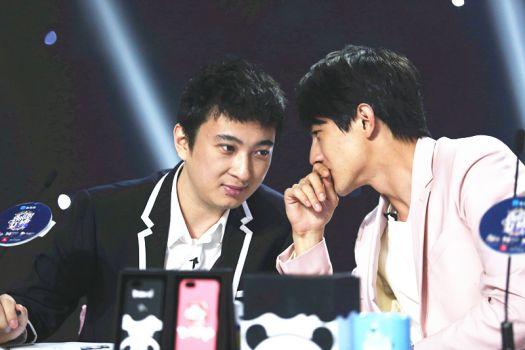 林更新是脾气好还是害怕？回应：被骂正常 王思聪是他的小四吗？