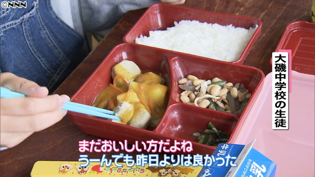 日本中学学生餐发现虫子及头发 餐饮供应商遭调查
