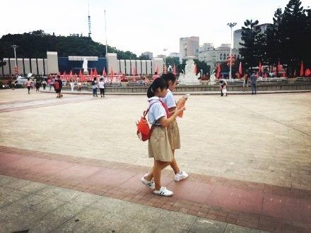 爆燃！我爱你，中国！！今早福州五一广场……