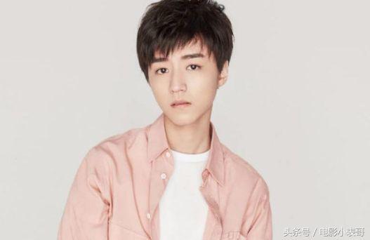 王俊凯去上课大家都不逃课了，老师：这是我带过最好的一届