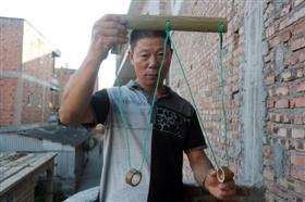 石狮渔民发明神奇“竹绳扣” 号称“无人能解”