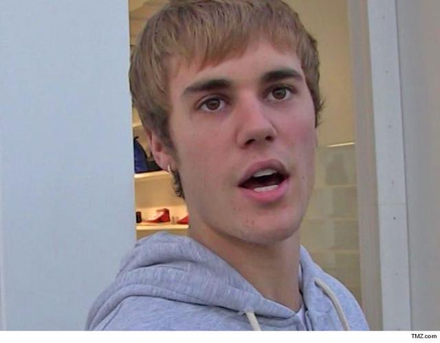 盆栽哥开演唱会 赛琳娜与前男友重聚 比伯半夜才离开赛琳娜家