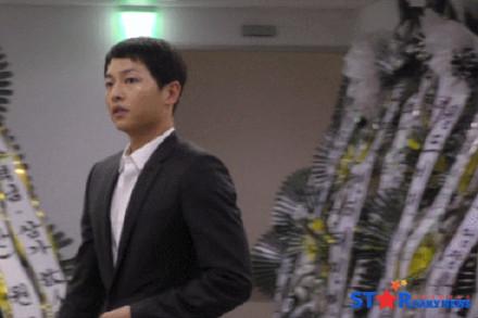 韩国演员金柱赫于今日出殡,车太贤、李准基、文根英等人到场送别