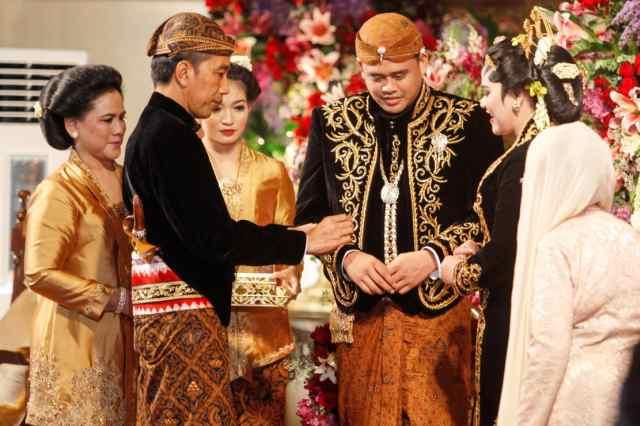 印尼总统佐科女儿出嫁 爪哇式婚礼宴请8000宾客